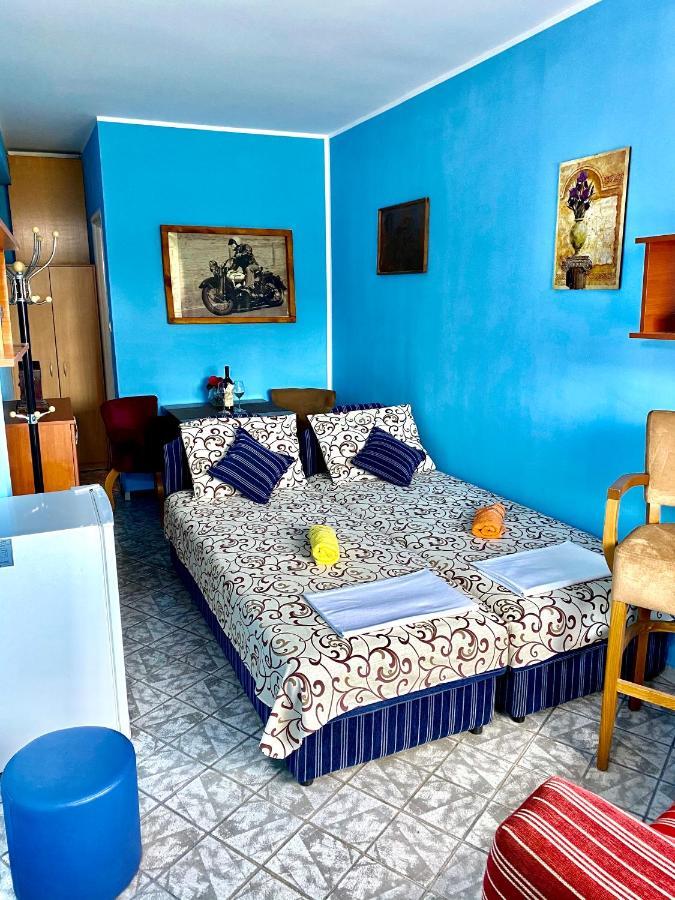 Vila Duricic 300M Od Mora Hotel Ðenovići Kültér fotó