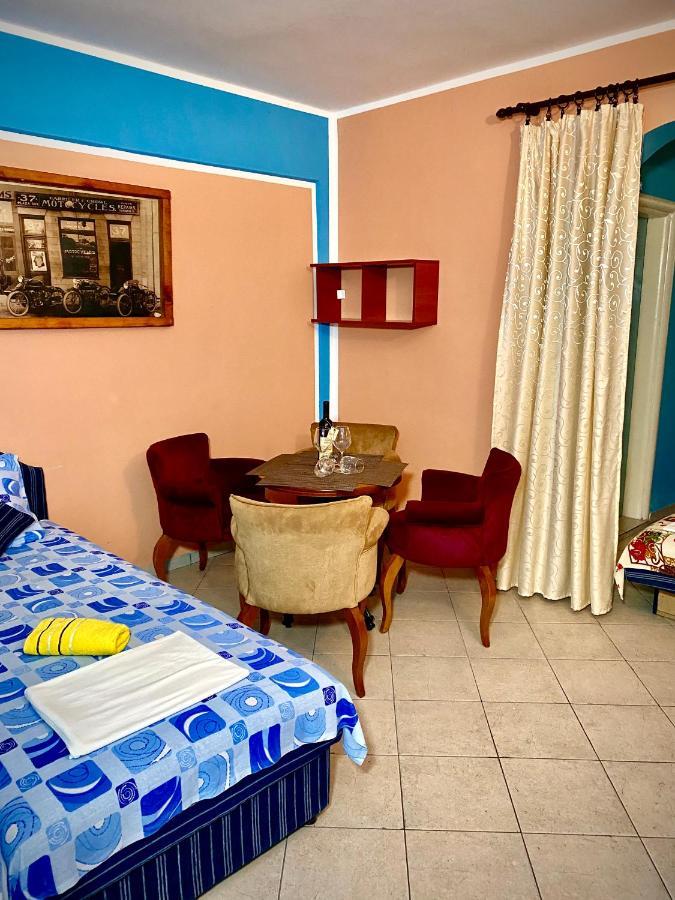 Vila Duricic 300M Od Mora Hotel Ðenovići Kültér fotó